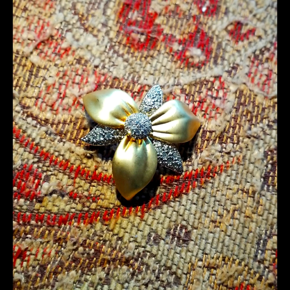 Swarovski Orchid Brooch - Picture 4 of 14